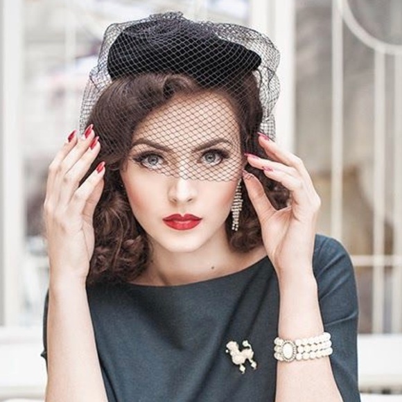 Vintage lace hat Clearance